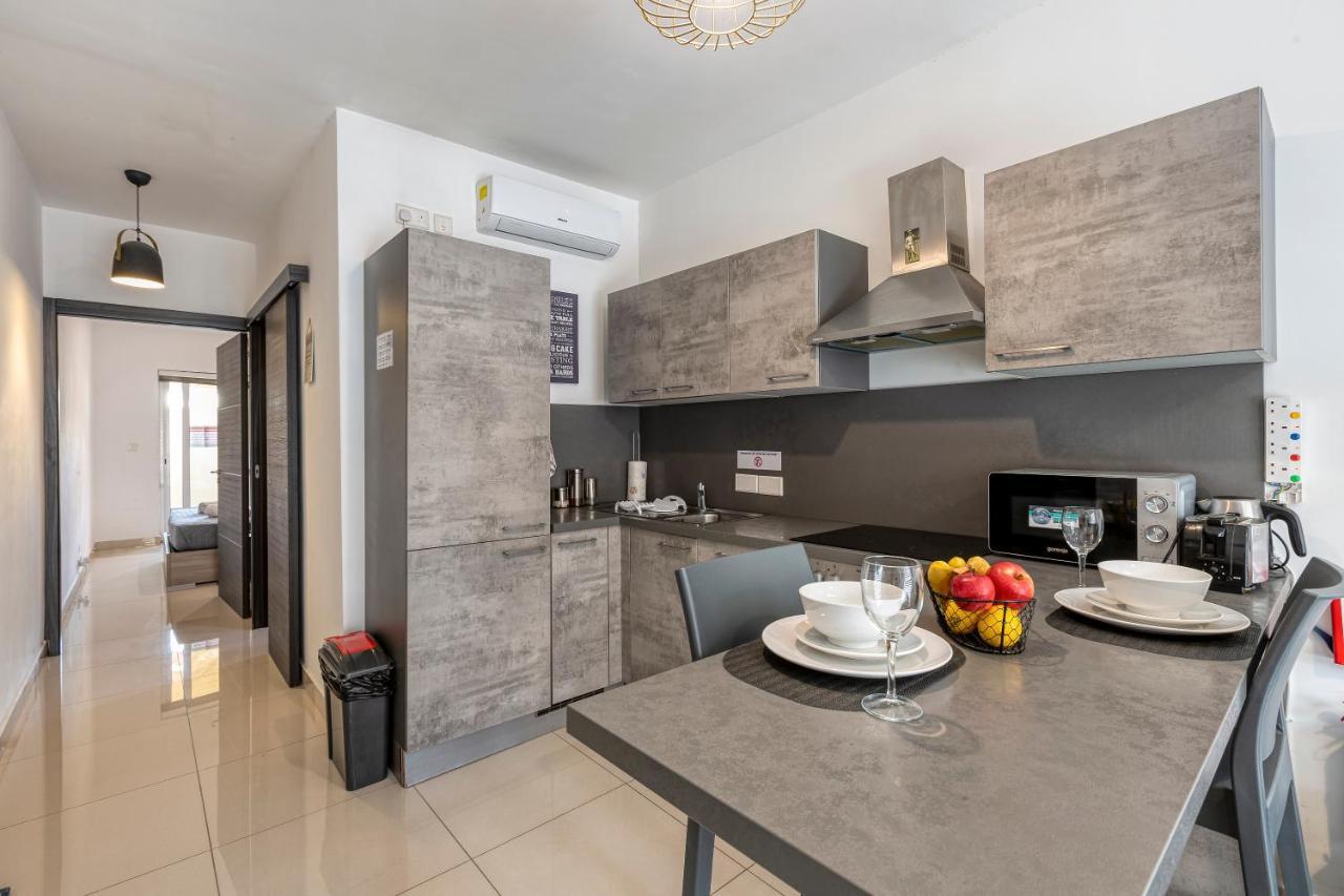Entire Apartment For Your Holiday Tal-Hriereb Exterior photo