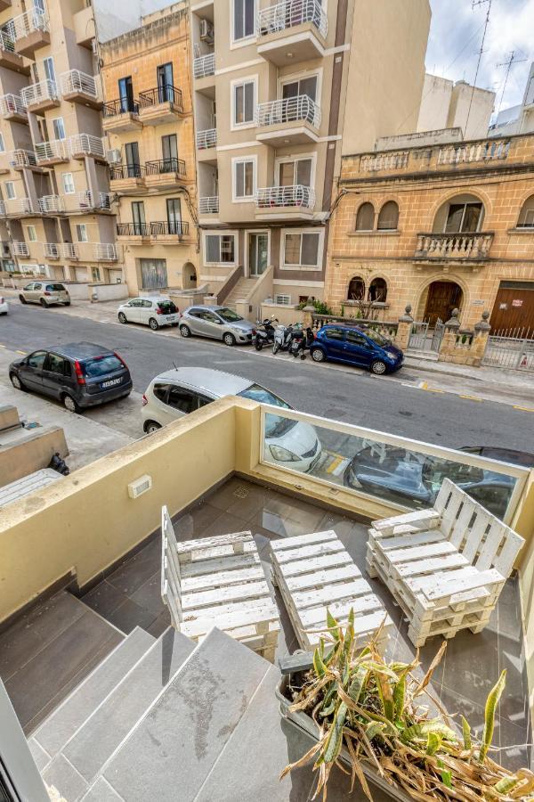 Entire Apartment For Your Holiday Tal-Hriereb Exterior photo