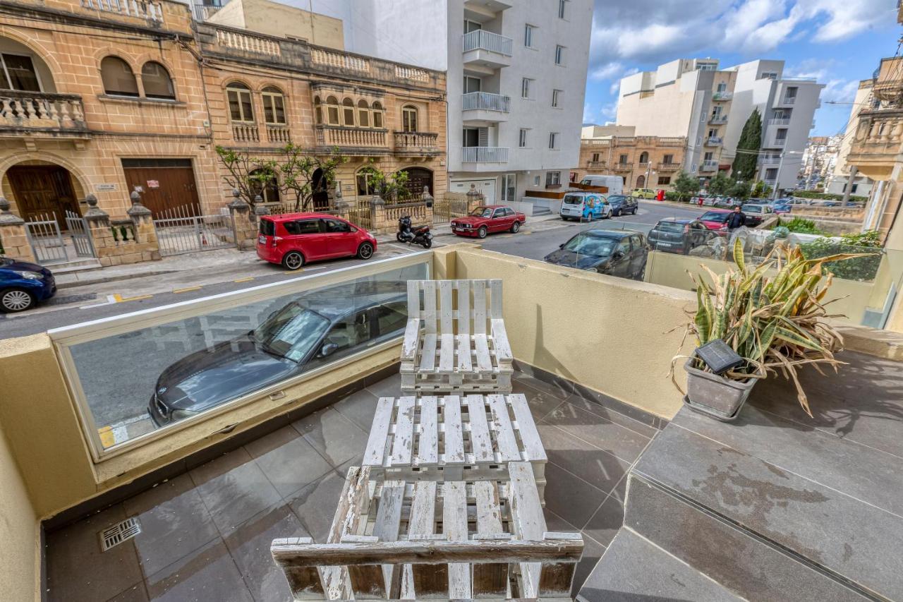 Entire Apartment For Your Holiday Tal-Hriereb Exterior photo